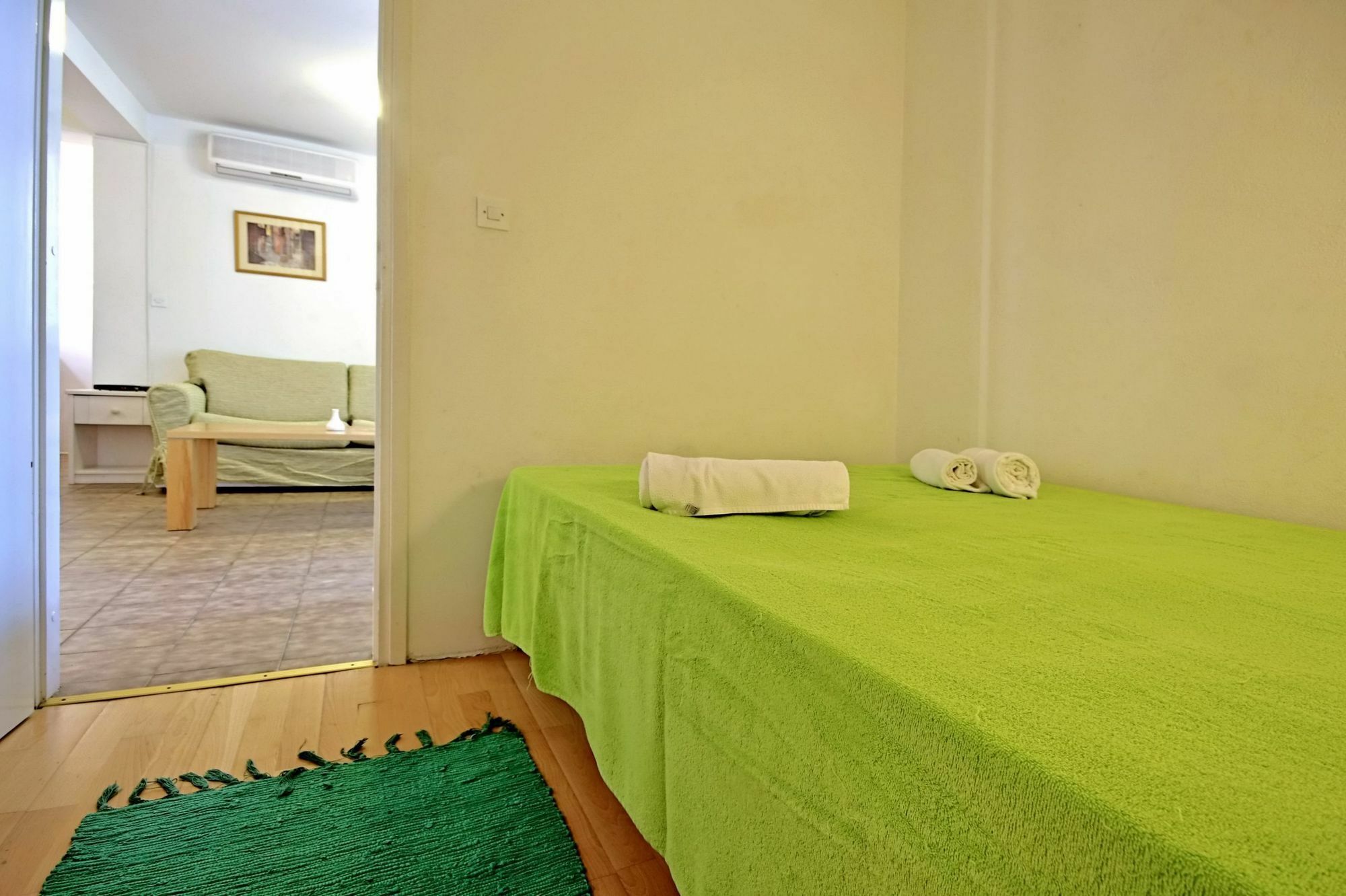 Al Mare Apartments Rovigno Esterno foto