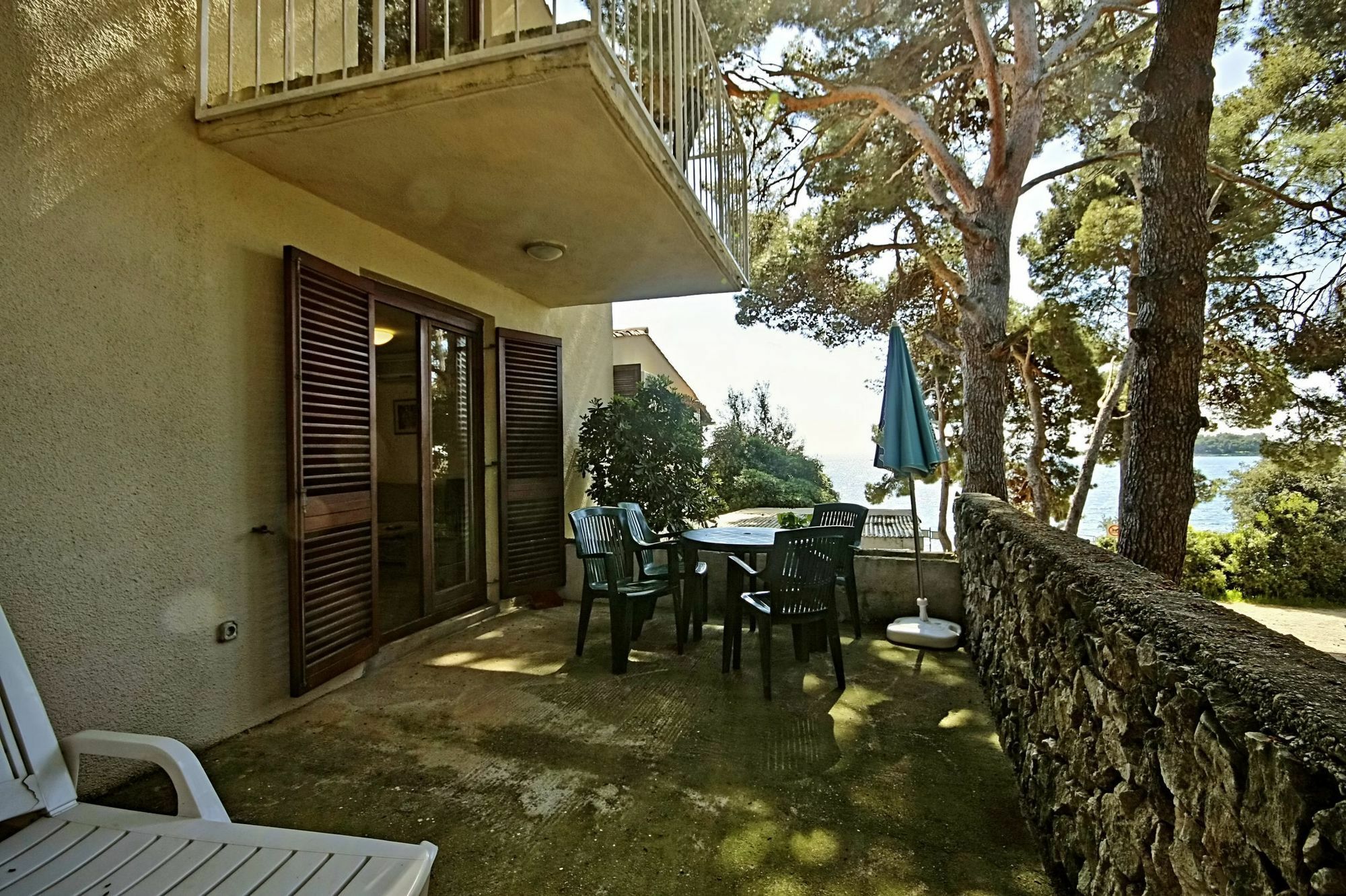 Al Mare Apartments Rovigno Esterno foto